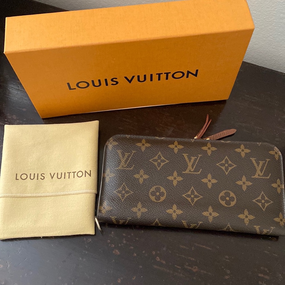 Authentic LV wallet